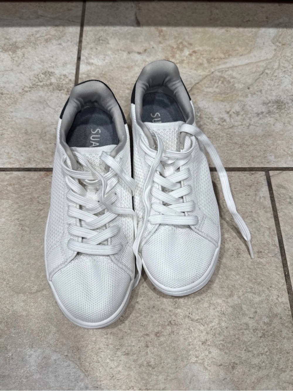 Suavs The Original Sneaker Women’s Size 7 - Picture 9 of 9